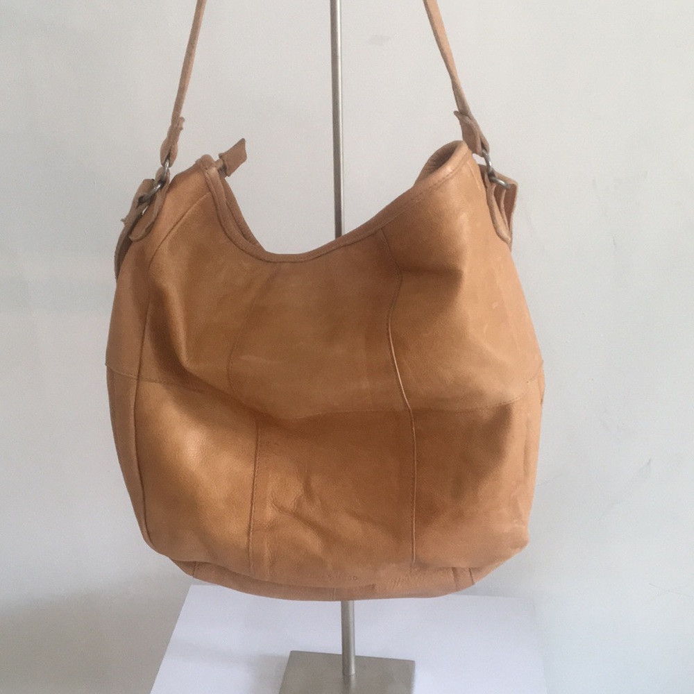 Angel Hobo in Camel - Picture 4 of 4